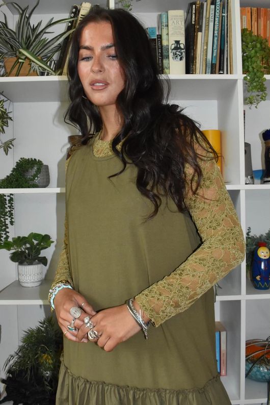 Love Lace Body Skim Top Olive